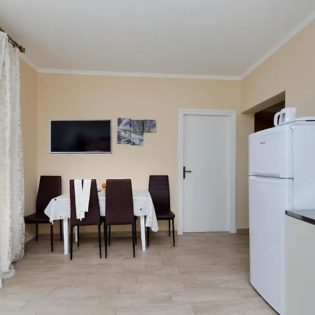 Marina Apartment