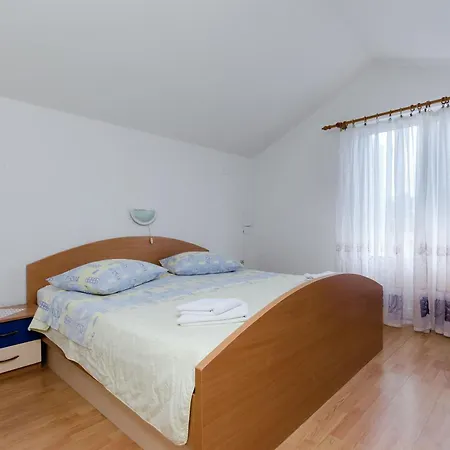 Apartment Marina